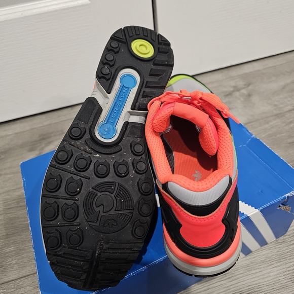 Adidas ZX 8000 GTX Sneakers - Picture 9 of 10